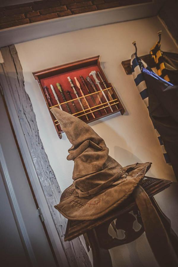 טרואה Repaire Du Sorcier Un Apartement Magique מראה חיצוני תמונה